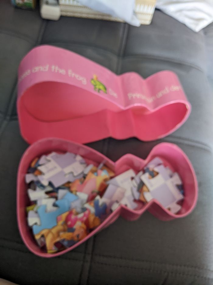 Puzzle Djeco La princesse et la grenouille - photo numéro 2