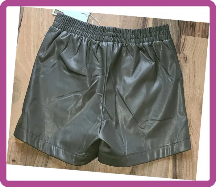 Short Kaki en simili cuir Taille S (36/38), NEUF avec étiquette - photo numéro 5