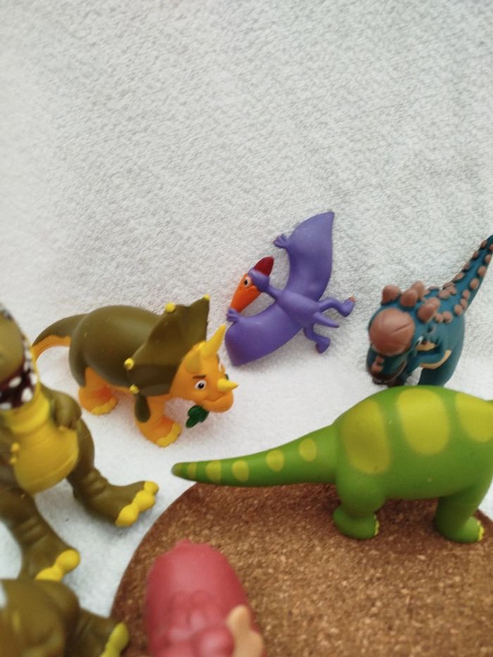 Lot de 10 dinosaures - photo numéro 4