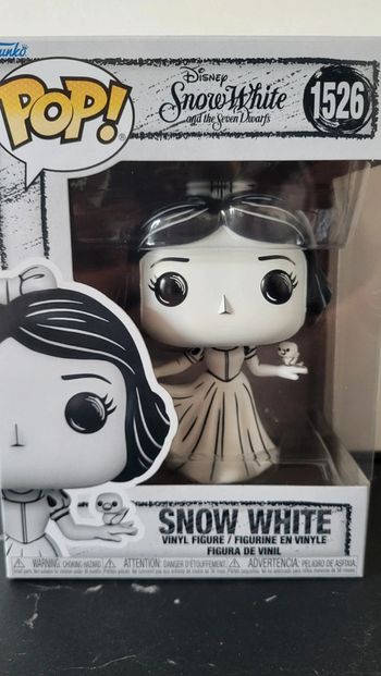 Pop neuve blanche neige 1526 Snow white