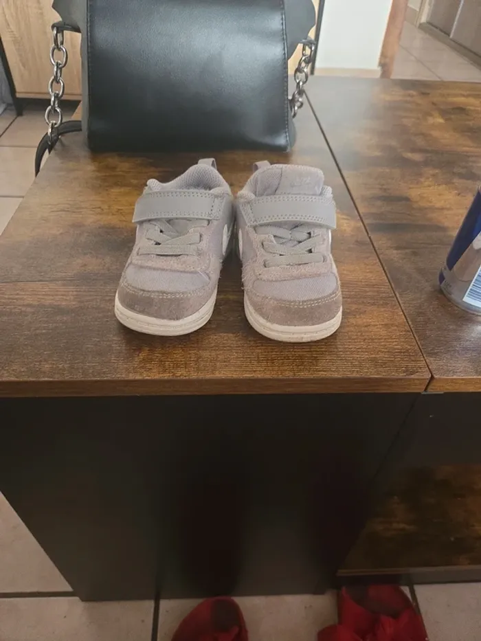 Chaussure nike - photo numéro 2
