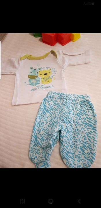 Pyjama bébé taille 1 mois