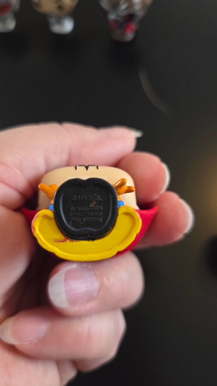 Lot 9 Funko pop Marvel - photo numéro 6