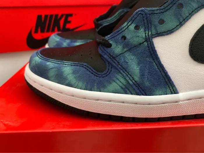 Jordan 1 rétro tie dye - photo numéro 7