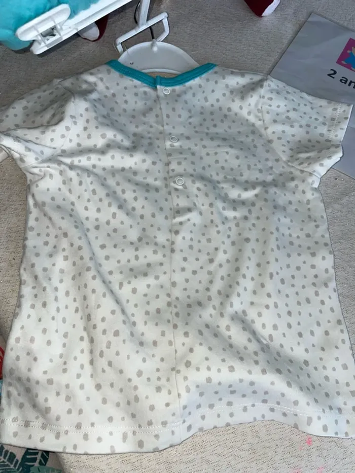 Ensemble sucre d’orge 24 mois neuf avec étiquette - photo numéro 3