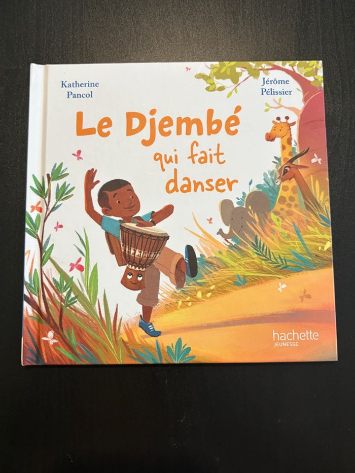 Livre Macdo - Le djembé qui fait danser