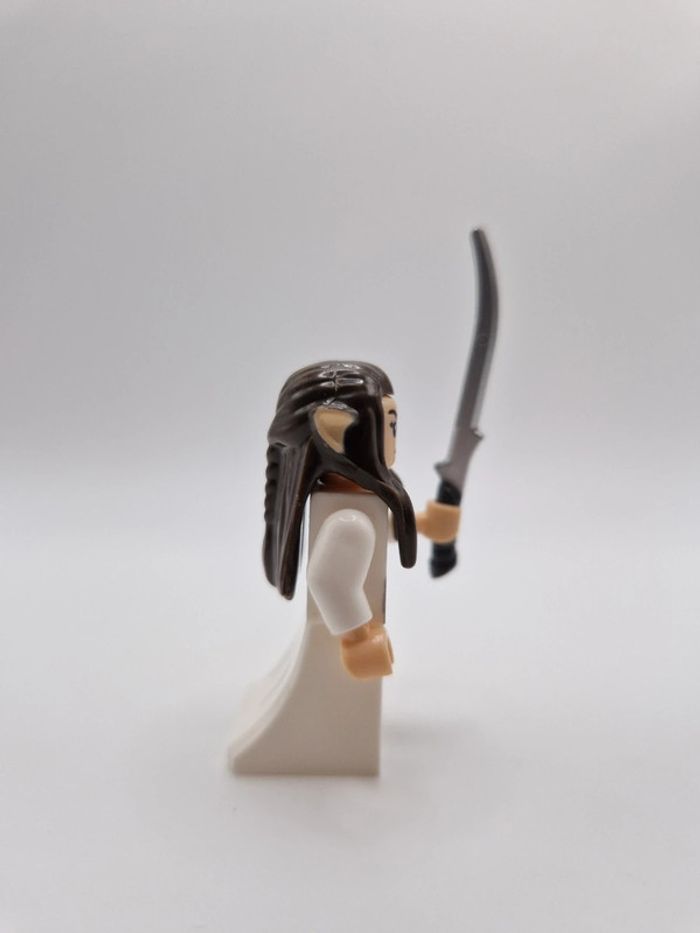 Figurine type lego Elfe Arwen seigneur des anneaux / hobbit - photo numéro 4