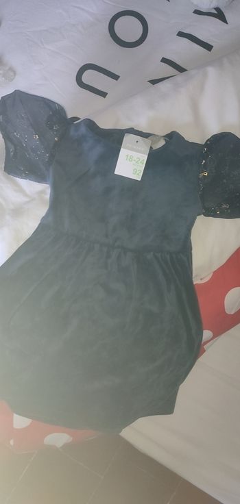 Lot de robe petite fille