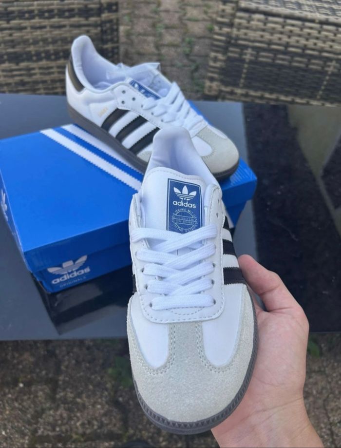 Samba noir et blanche