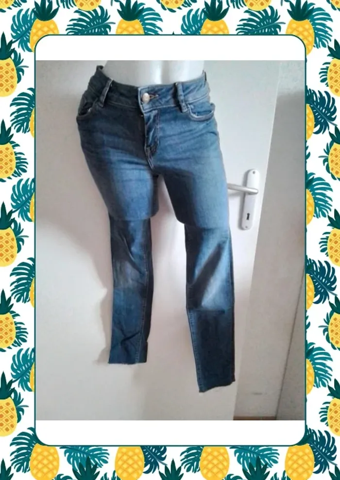 Jean skinny effiloché - photo numéro 2