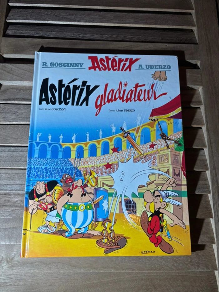 Bd Astérix Gladiateur Tome 4