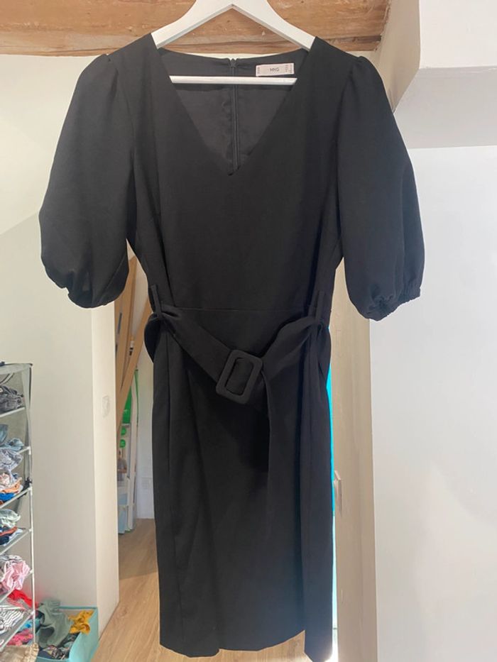 Robe noire