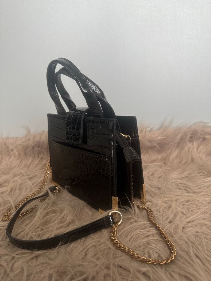 Sac à main noir laqué effet croco - photo numéro 3