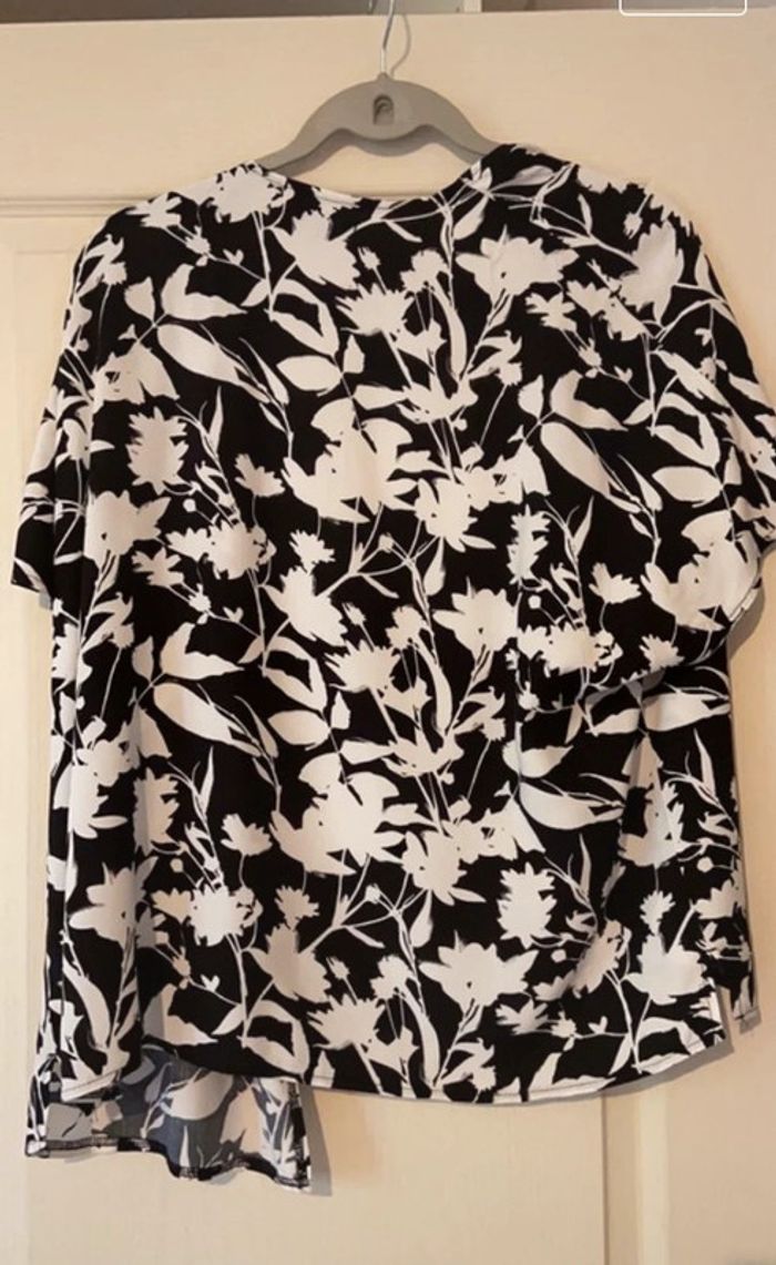 Chemise taille S - photo numéro 2