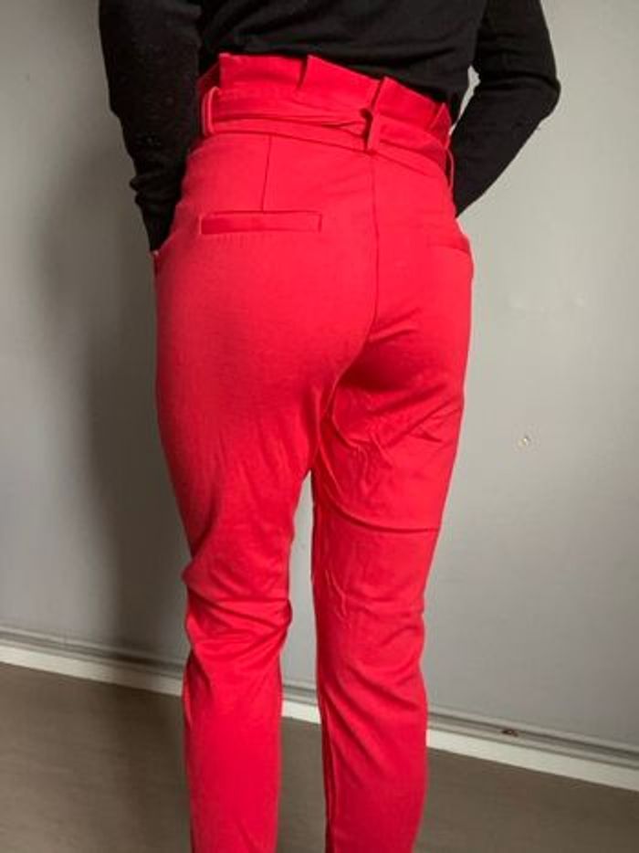 Pantalon tailleur vero moda rouge taille xs - photo numéro 3