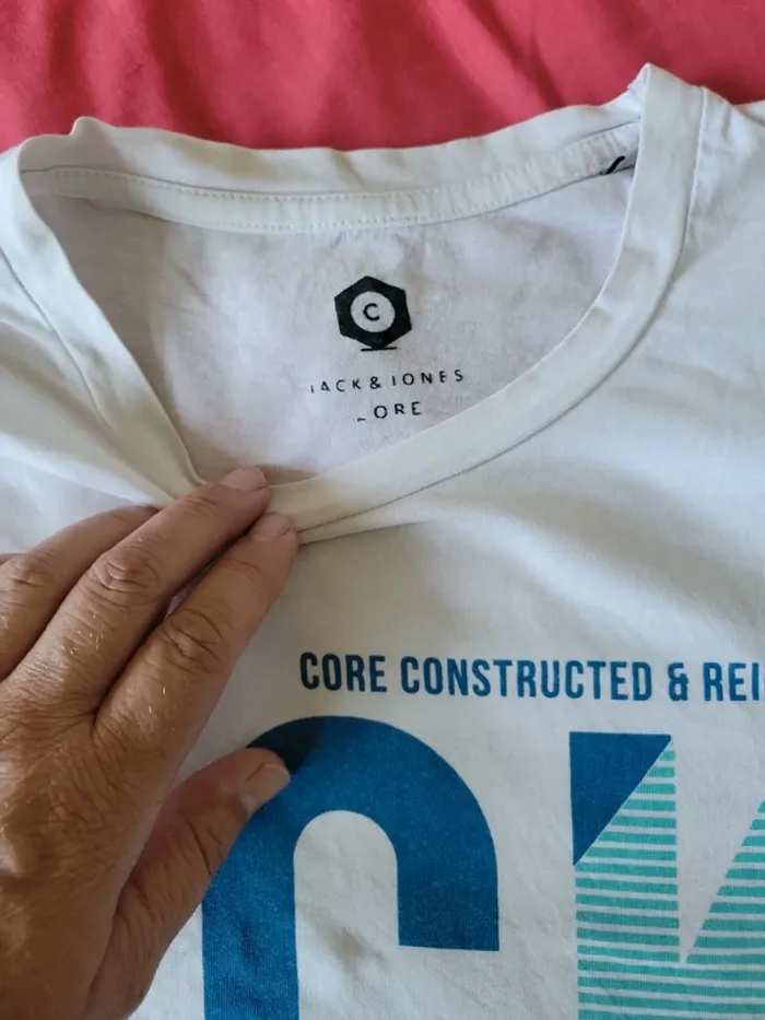 Tee-shirt jack&Jones taille s - photo numéro 2