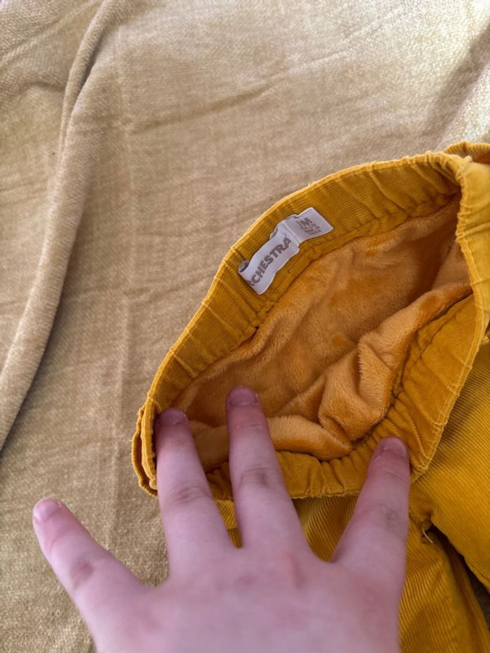 Pantalon jaune - photo numéro 2