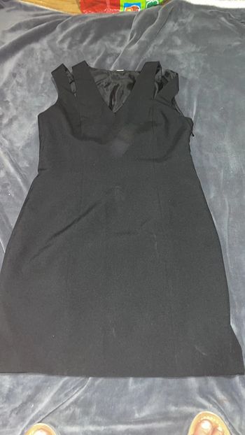 Robe noire taille 42