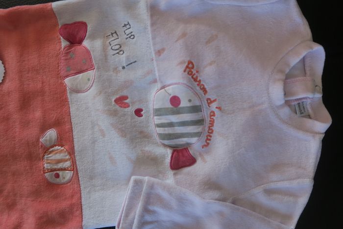 Pyjama 24 mois Absorba poisson comme neuf - photo numéro 2
