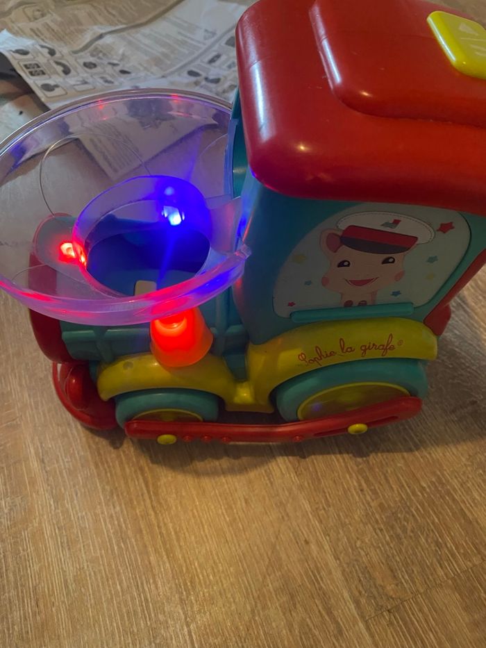 Train sophie la girafe - photo numéro 3