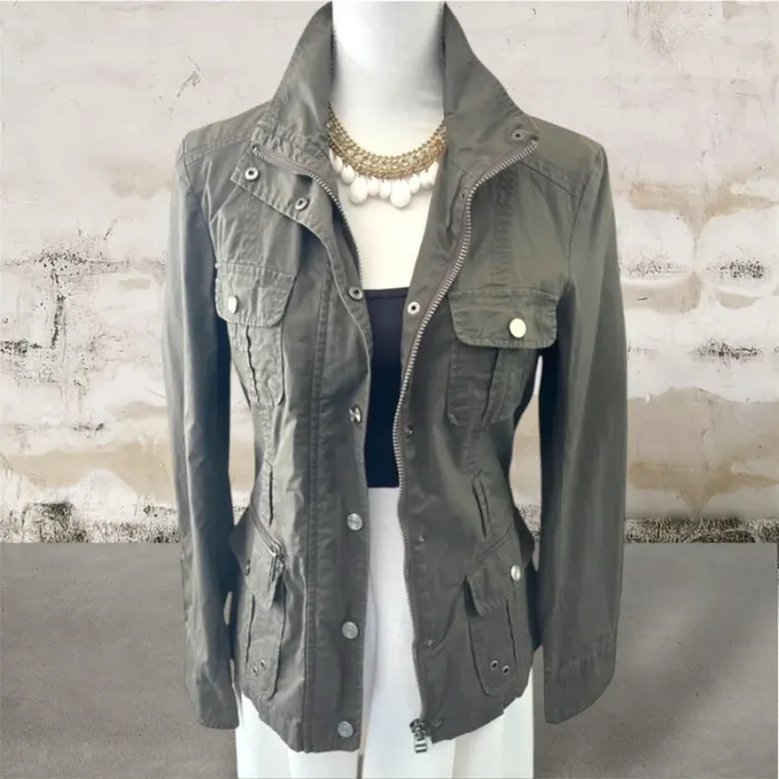 Veste coupe saharienne femme kaki coton enduit Marque Camaïeu taille S