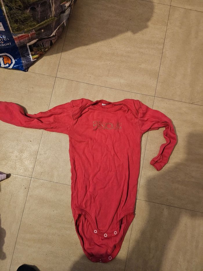 Vêtement de bébé de 6-9 mois - photo numéro 10