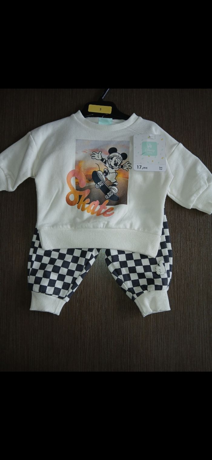 Ensemble jogging garçon disney Mickey 3 mois