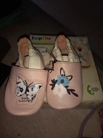 Chausson 1ere pas en cuir 0 3 mois 15 18