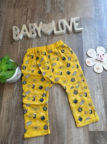 - Pantalon Kiabi - 18 mois - Très bon état   