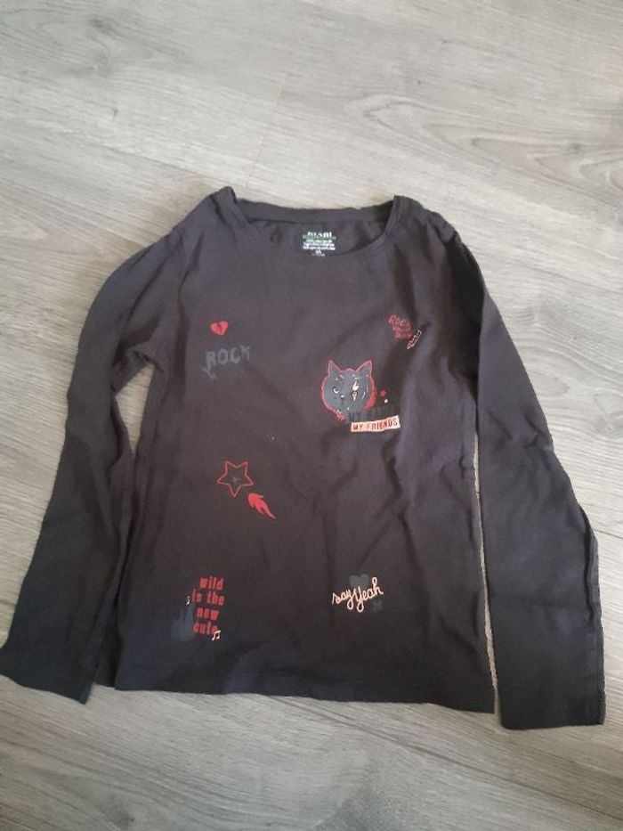 Tee shirt gris foncé