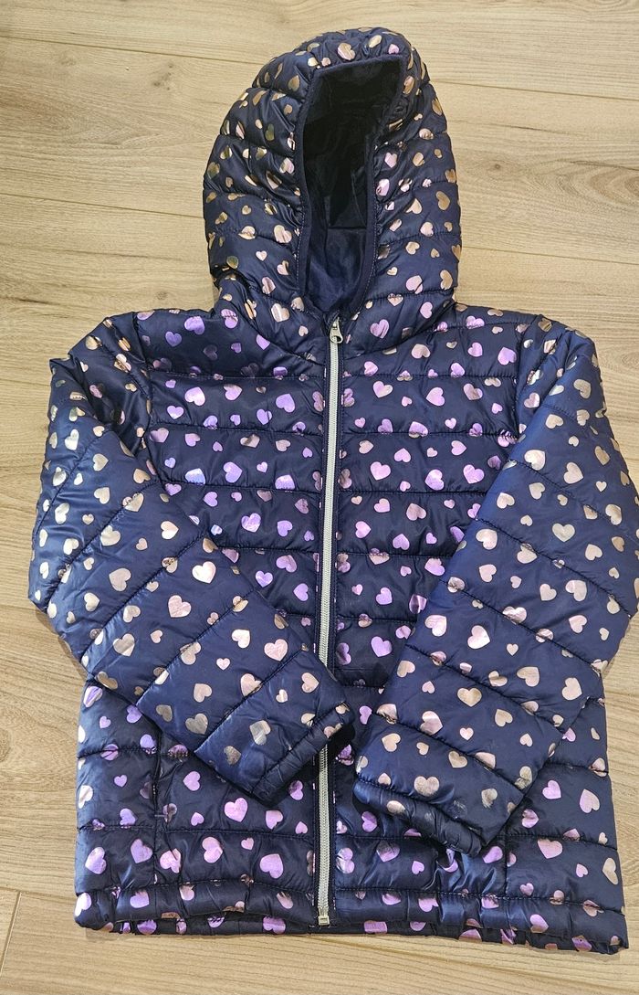 Veste matelassée bleue à motifs coeurs - Taille 6-7 ans - photo numéro 3