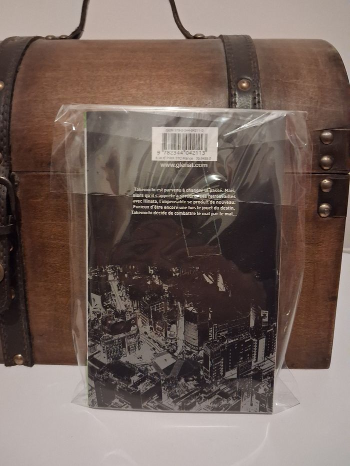 Manga Tokyo Revengers tome 5 jaquette collector alternative exclusive Fnac - photo numéro 2