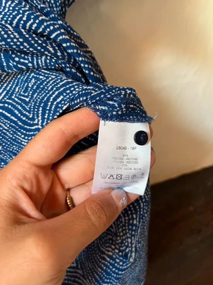 Blouse élégante et légère Caroll – Taille 42 - photo numéro 5