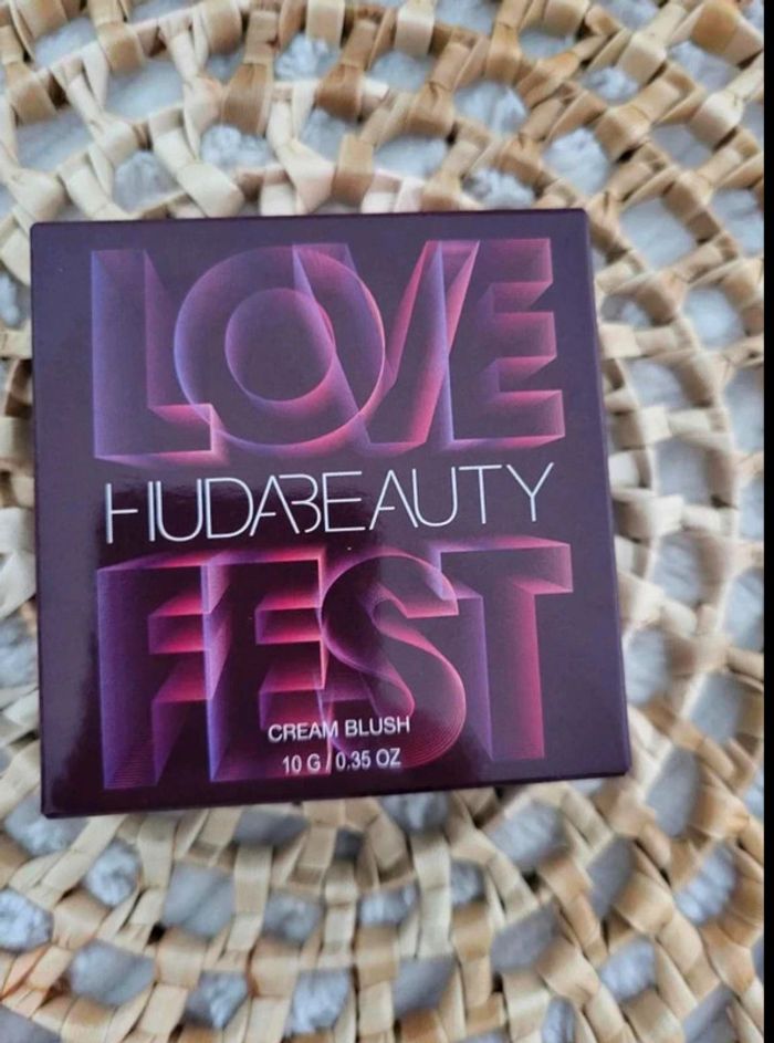 Blush Huda Beauty neuf - photo numéro 3
