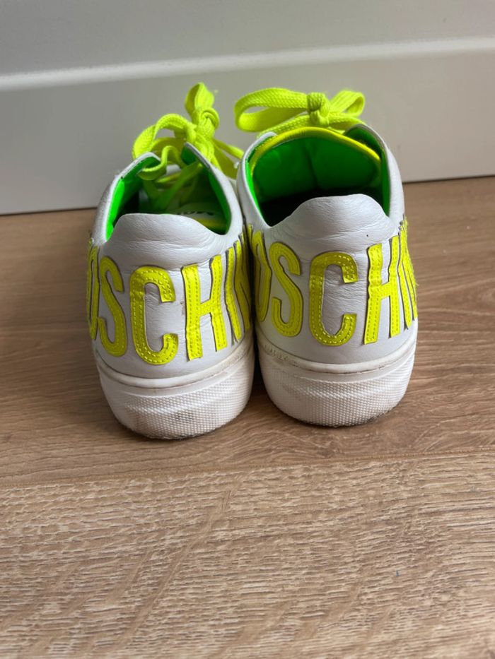 Baskets Moschino Teen blanches et jaune fluo - photo numéro 3
