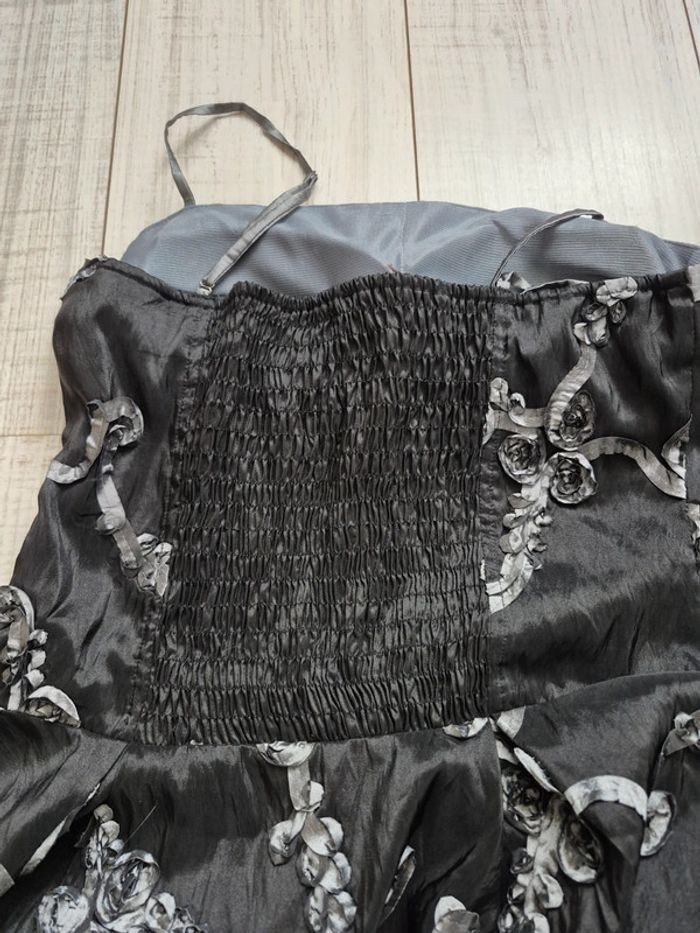 Robe de soirée taille 38
. - photo numéro 4