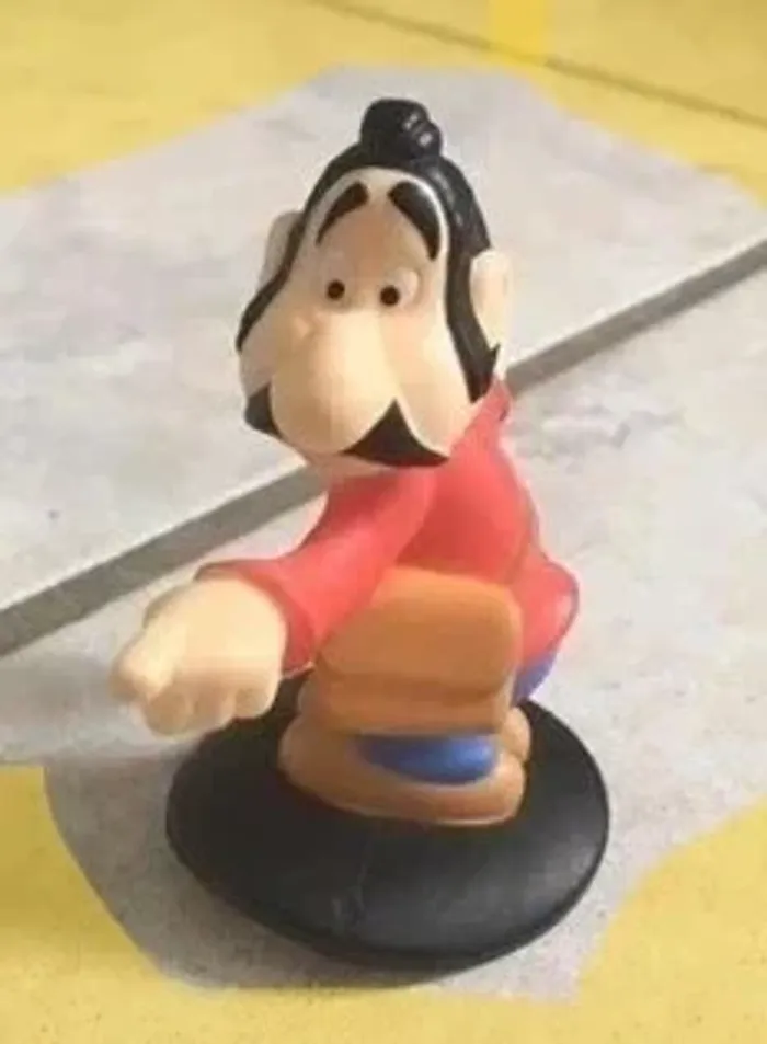 Figurine Alambix MacDonald Très bon état 7 cm - photo numéro 2