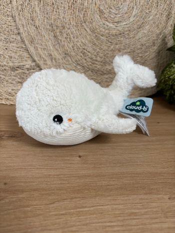 Doudou hochet  baleine crème blanc cloud b 