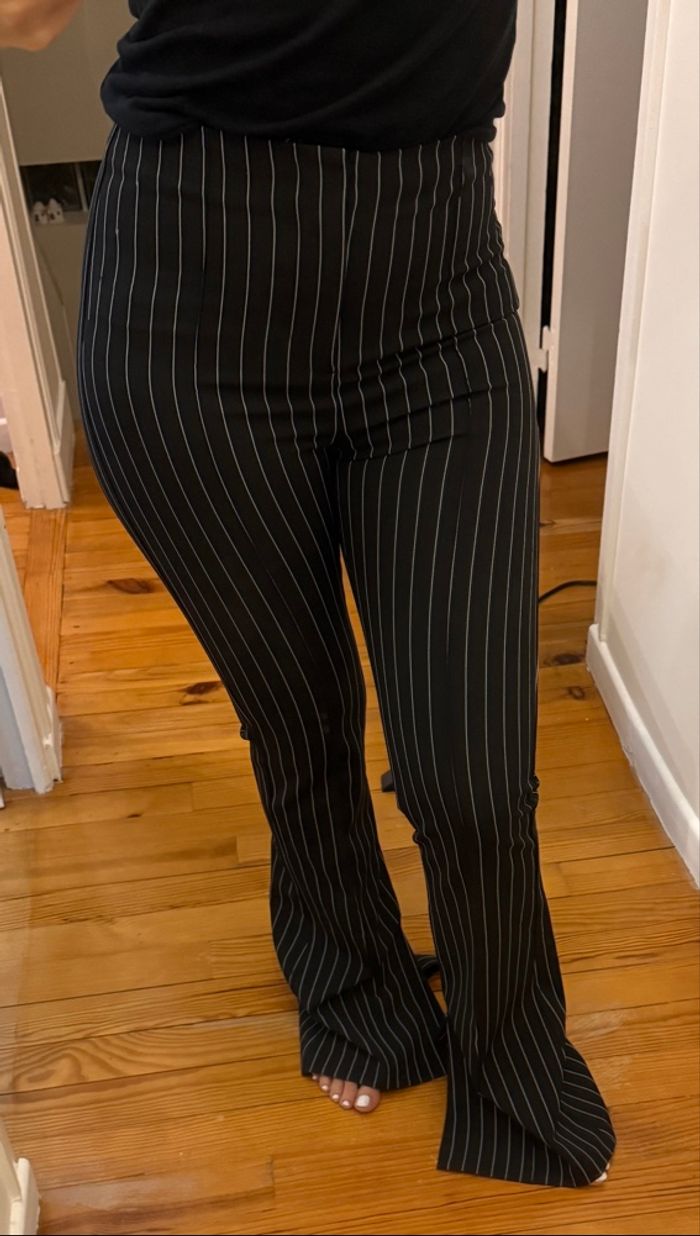 Pantalon noir à rayure Bershka - photo numéro 4