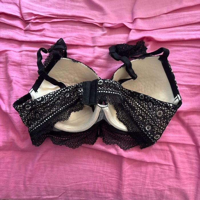 Soutien gorge - photo numéro 2