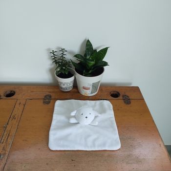 Doudou mouton Obaibi très bon état