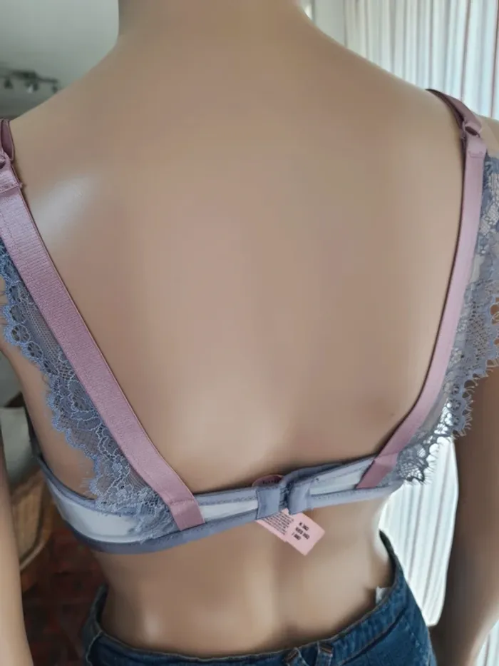 Jolie Soutiens-gorge Hunkemöller fr 95D - photo numéro 8