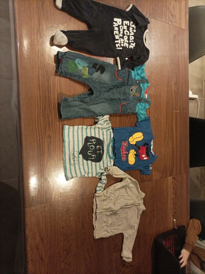 Lot de 5 vêtements garçon 12 mois