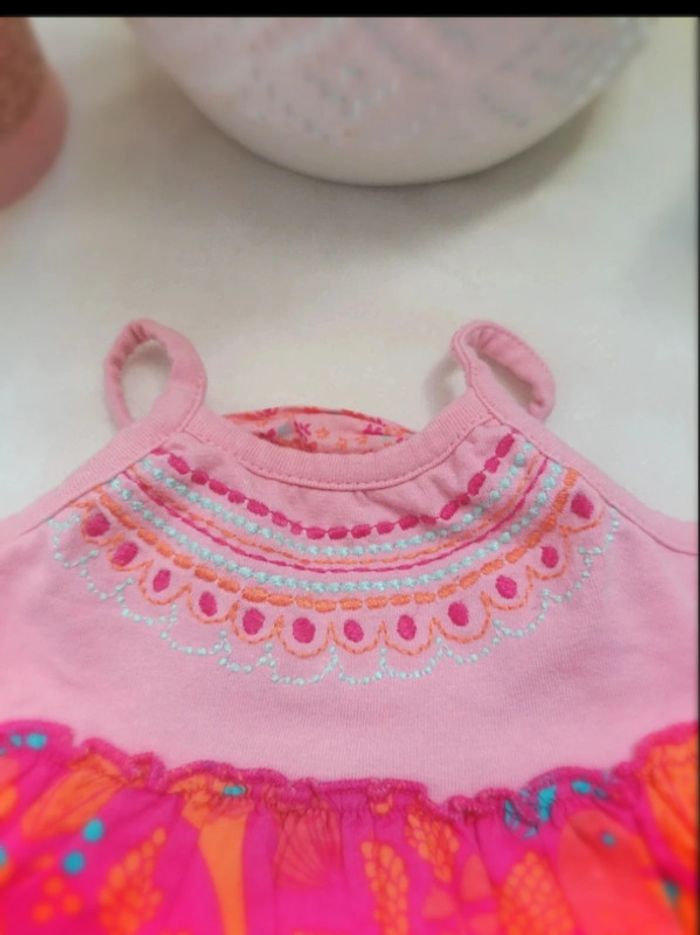 Robe à fines bretelles neuve Vertbaudet 9 mois - photo numéro 2