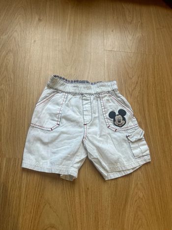 Short Disney Mickey taille 3 ans