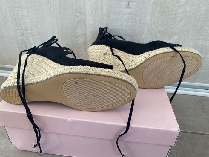 Chaussures compensées noires - photo numéro 7