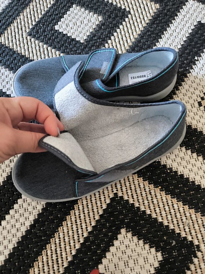 Chaussons garçon Fisher – Taille 37 Neuf - photo numéro 3