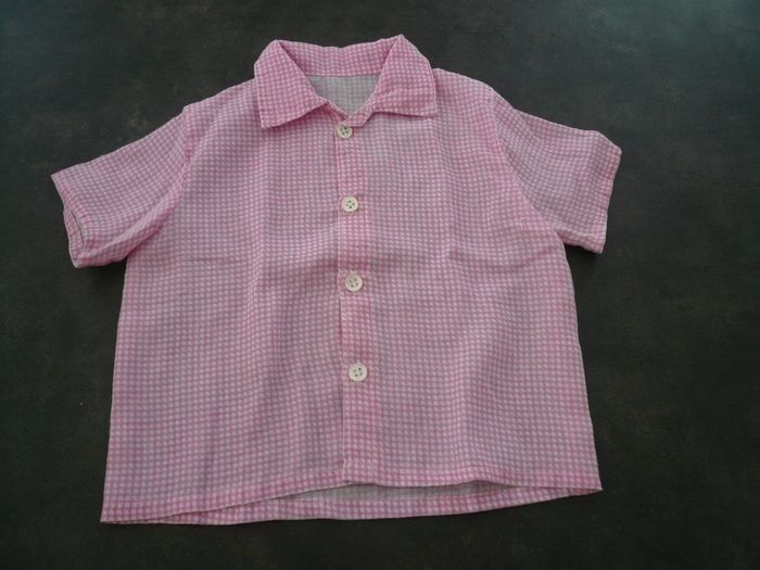 Chemisette environ 9 mois