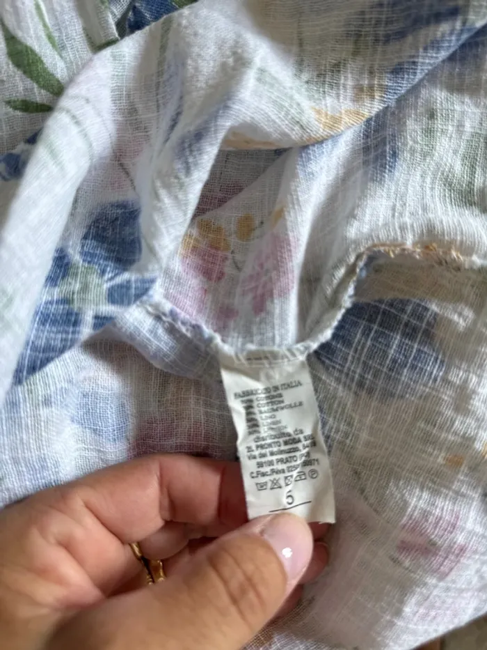Très belle blouse fleurie en coton et lin sans manches femme - photo numéro 5