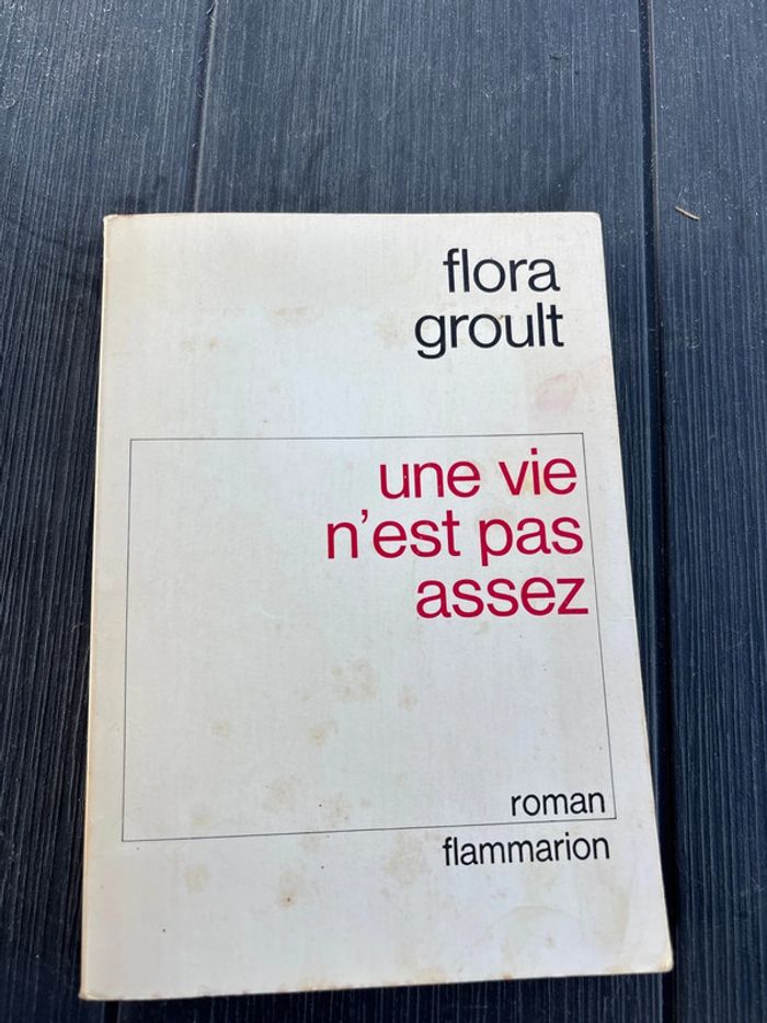 Livre une vie n’est pas assez
